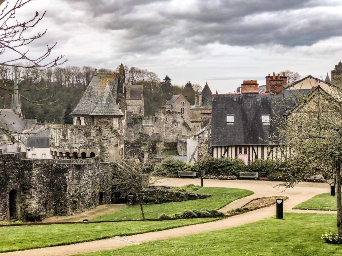 Chateau De Chambres Mont St Michel Saint-James Екстериор снимка